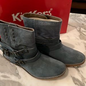 Kickers Booties western style size 10.5 in blue jeans